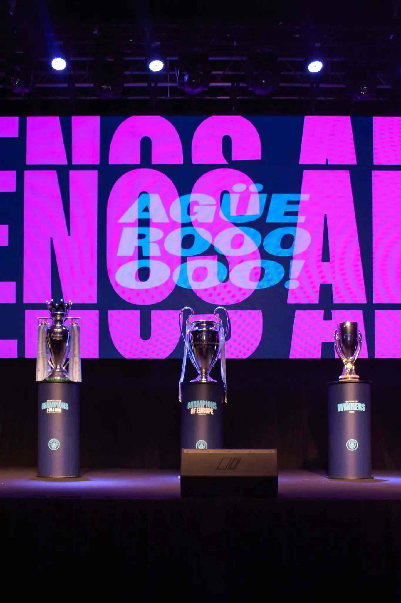 Manchester City · Production by SOMOS DER (2)